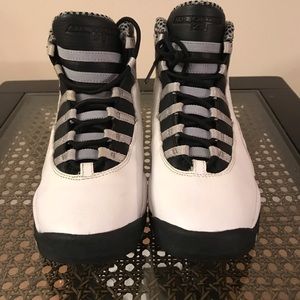 Jordan Retro 10